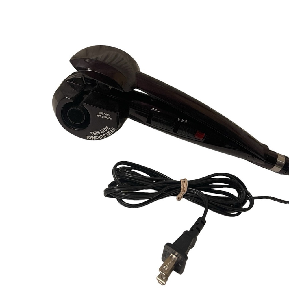 Infiniti Pro by Conair Curl Secrets
Ceramic Curling Iron Tool - Maroon